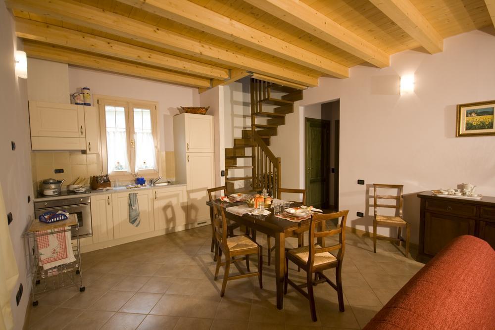 Case Vacanza Orchidea Coreglia Antelminelli Δωμάτιο φωτογραφία