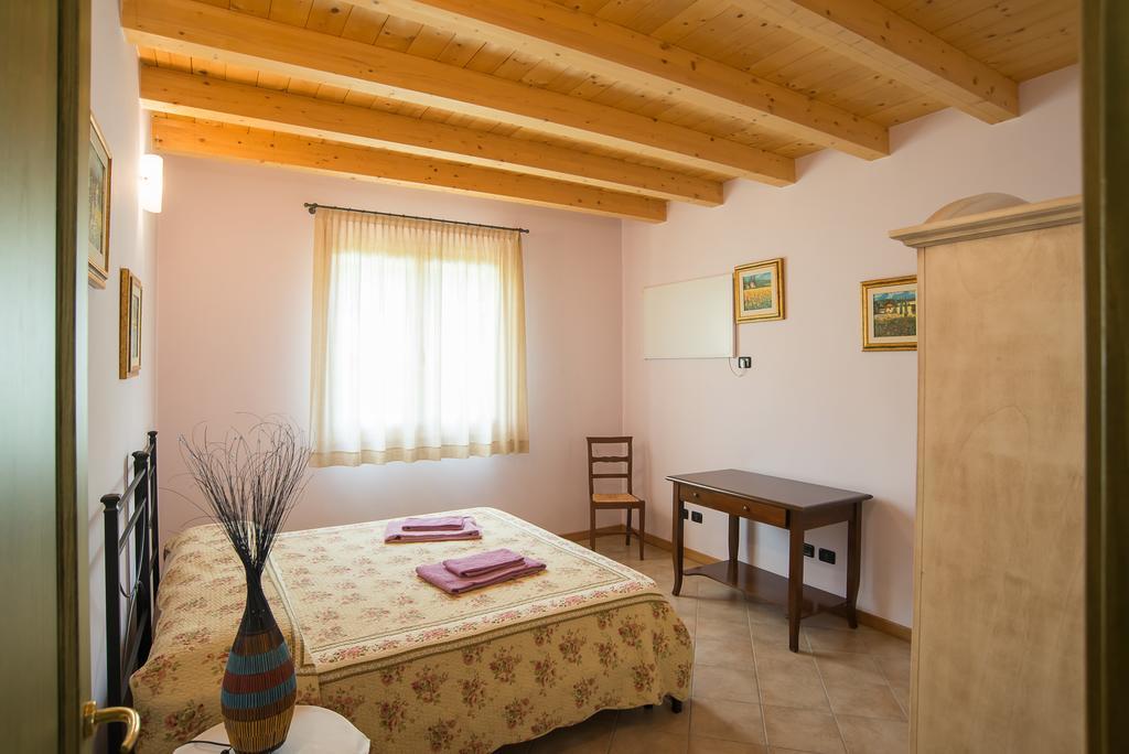 Case Vacanza Orchidea Coreglia Antelminelli Δωμάτιο φωτογραφία